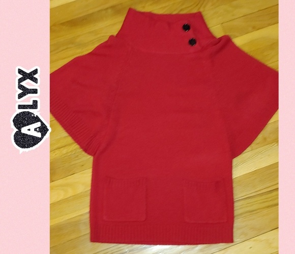 🎉 Alyx Cape Sleeve Sweater - Picture 1 of 3